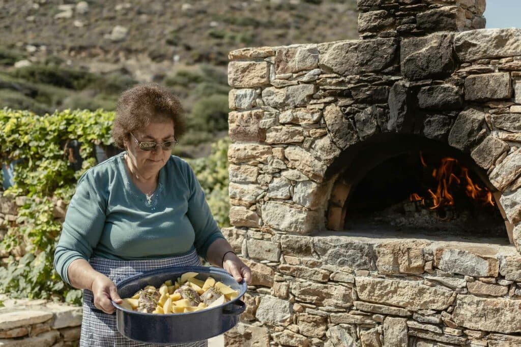 estia-food-tours-naxos-cooking-lessons-34 svg+xml;charset=utf